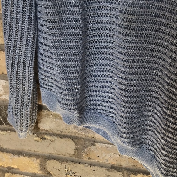 Asymmetrical knit - Picture 4 of 5